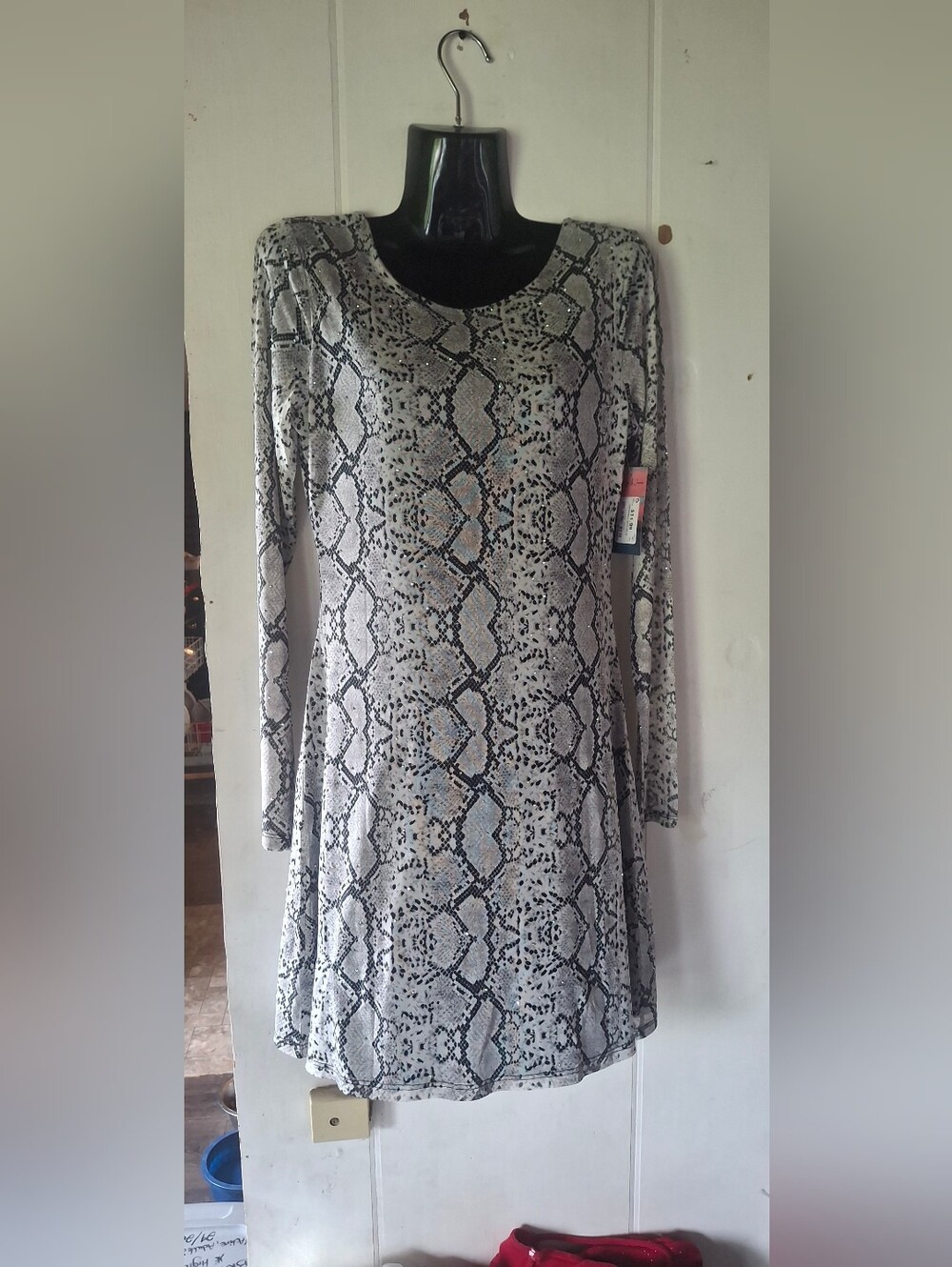Snake Print Long Sleeve Swing Dress - Gray/Black